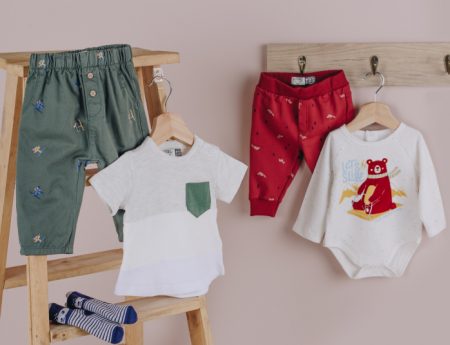 Consejos prácticos para comprar ropa para bebés